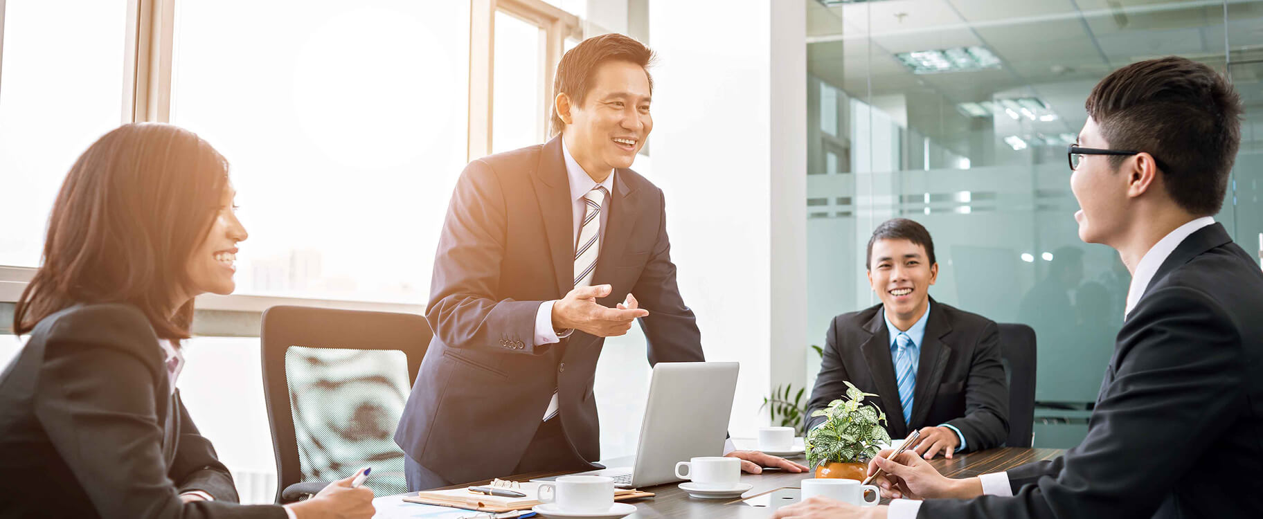 Tư vấn và hỗ trợ đầu tư